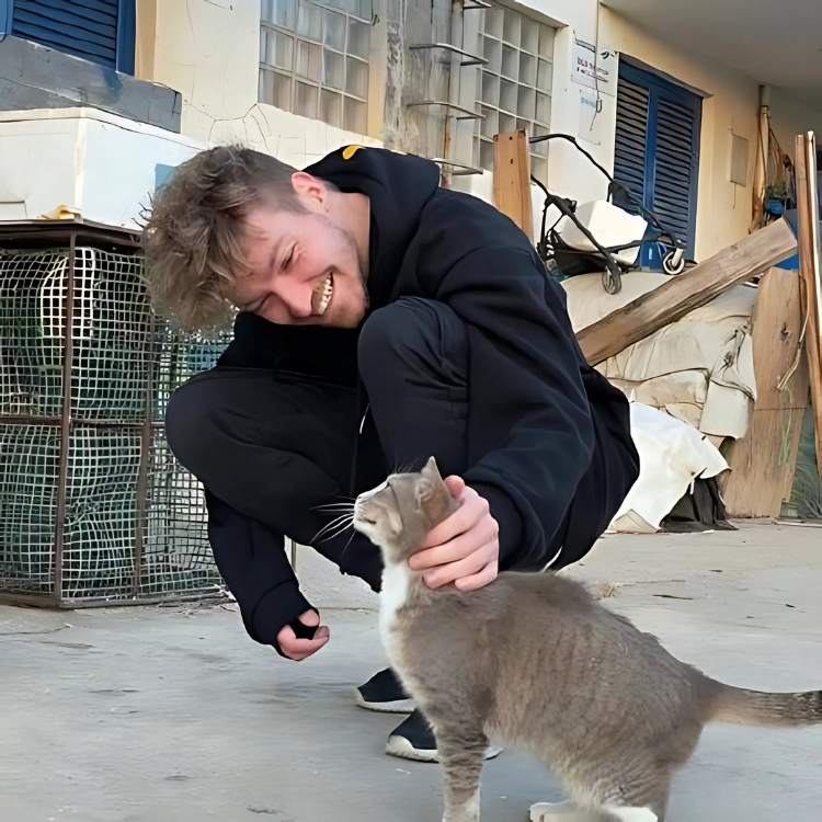 Pieter Levels with cat