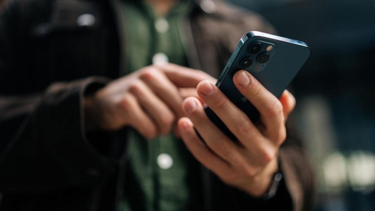 AI video app ad banned by UK regulator for implying clothing removal