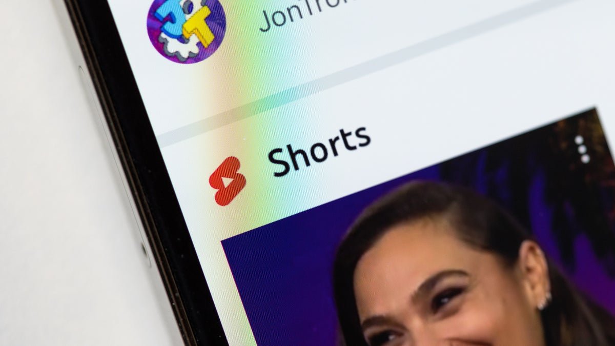 YouTube Shorts Reimagine AI tool interface