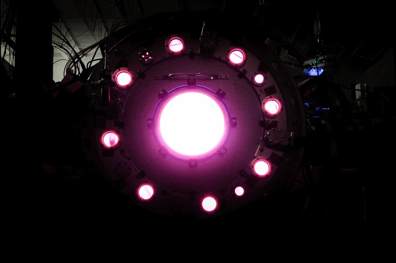 Helion Energy Polaris fusion prototype machine