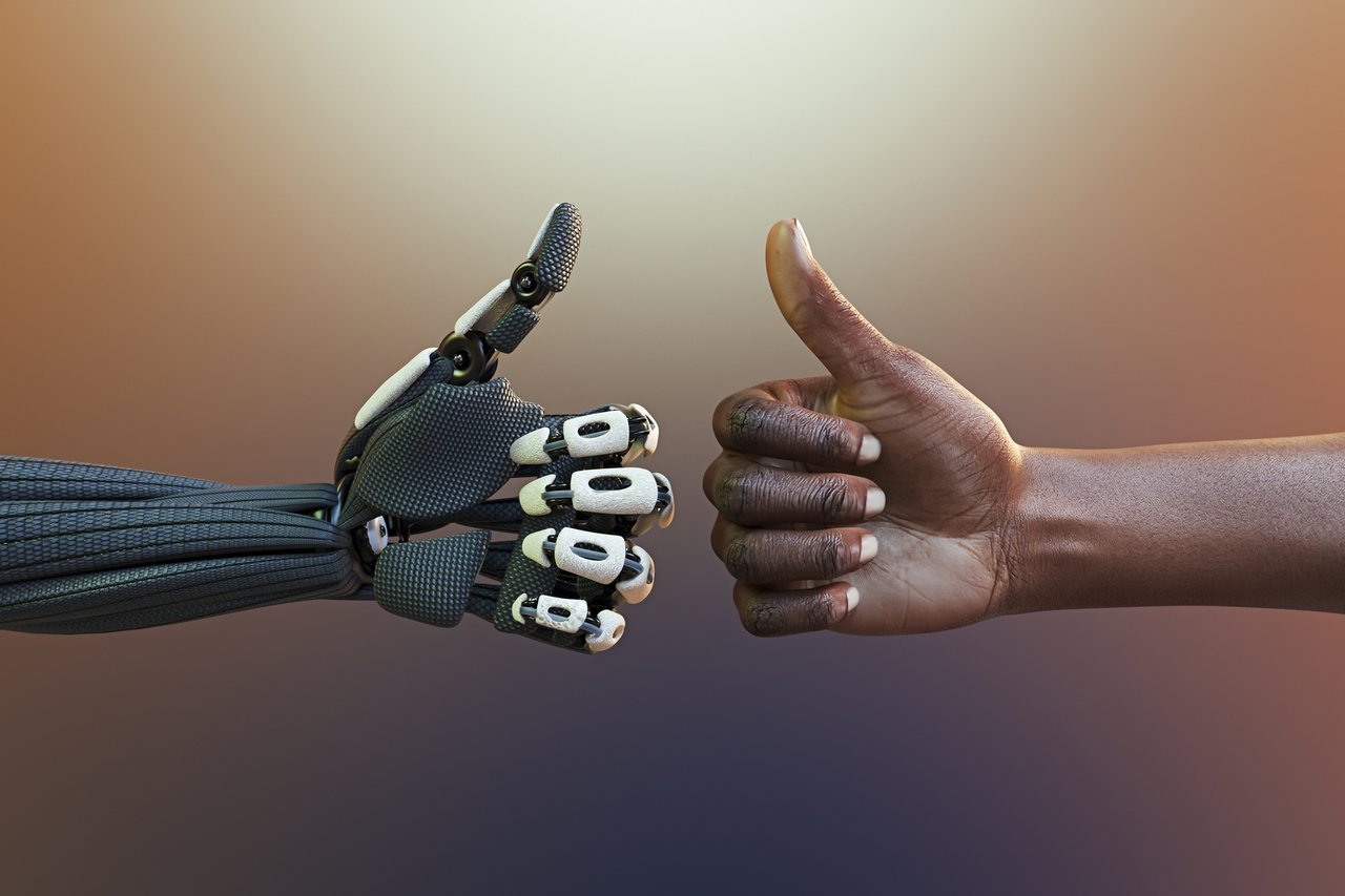 Sunday Memo household robot